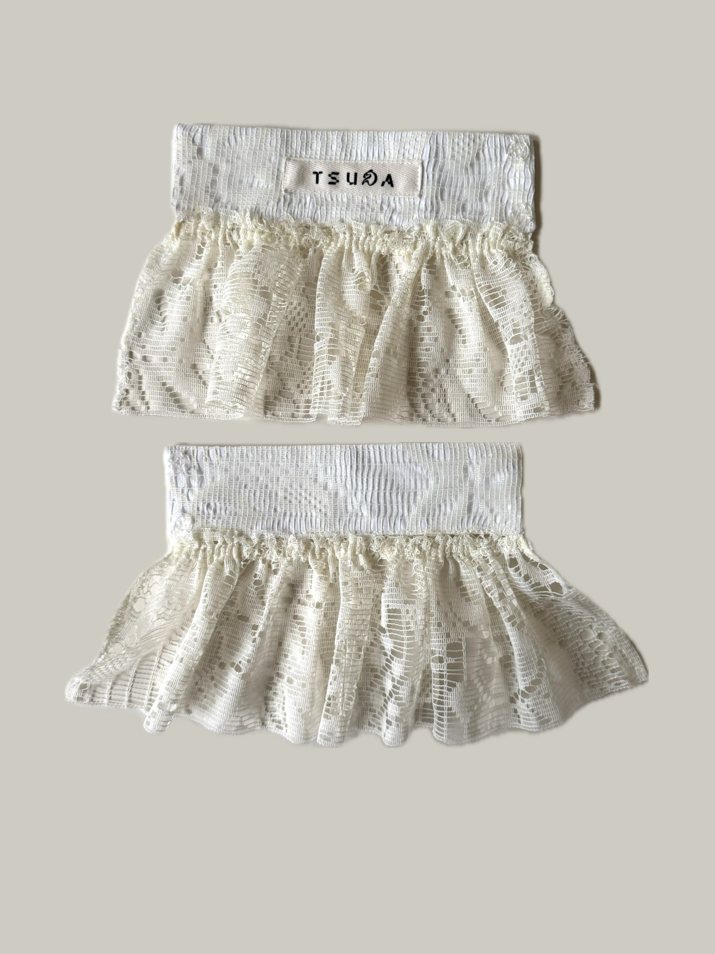 Curtain cuffs (pair)