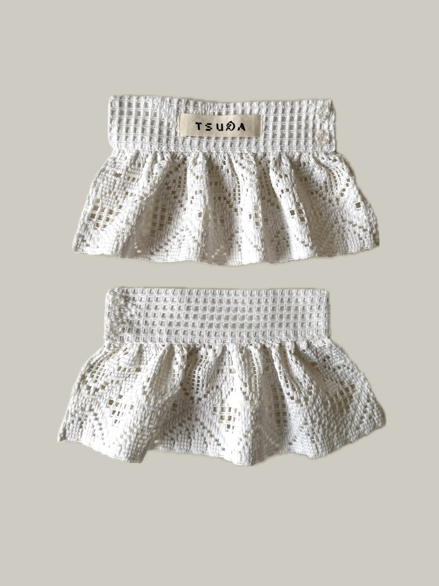 Curtain cuffs (pair)