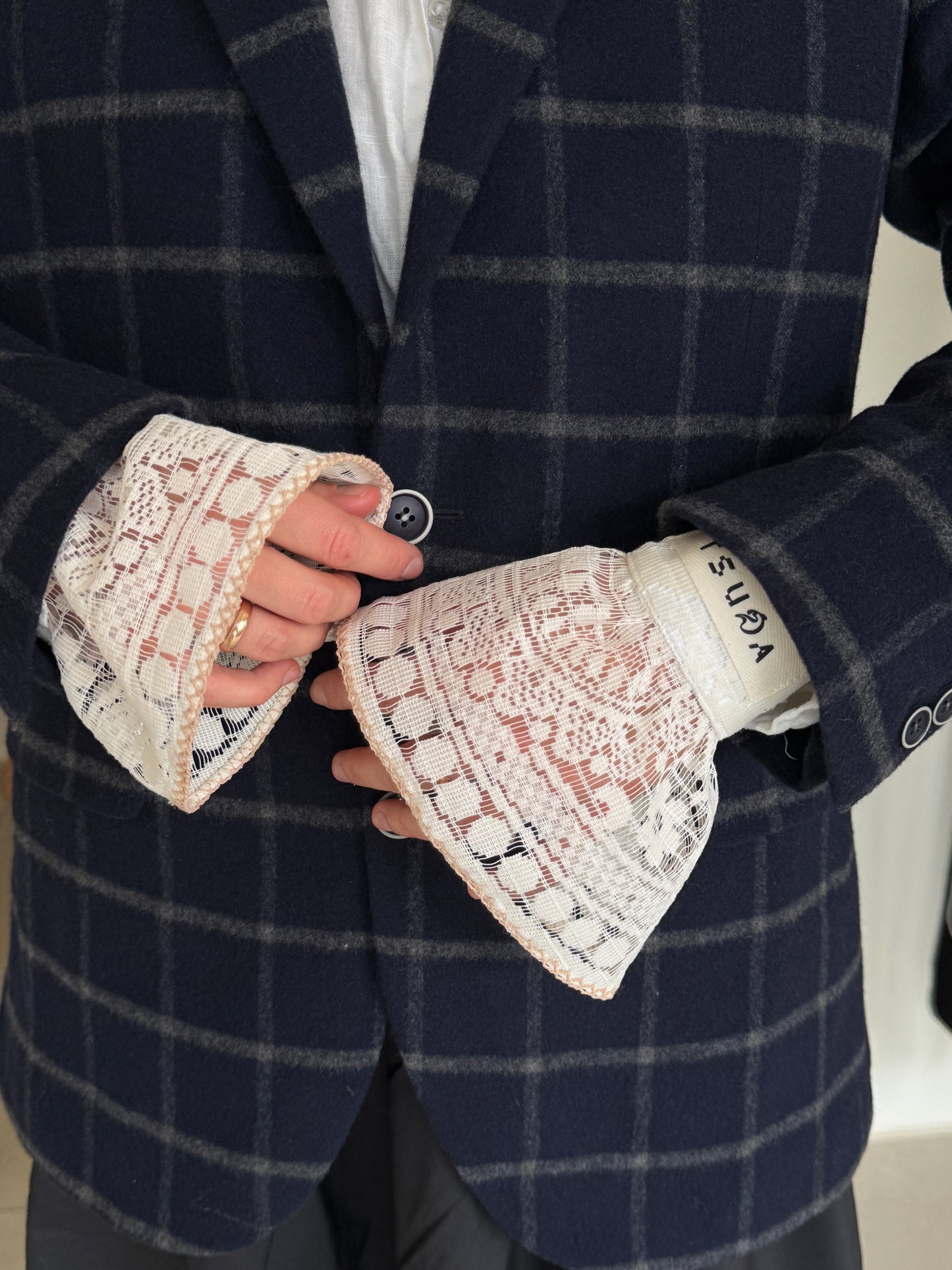 Curtain cuffs (pair)