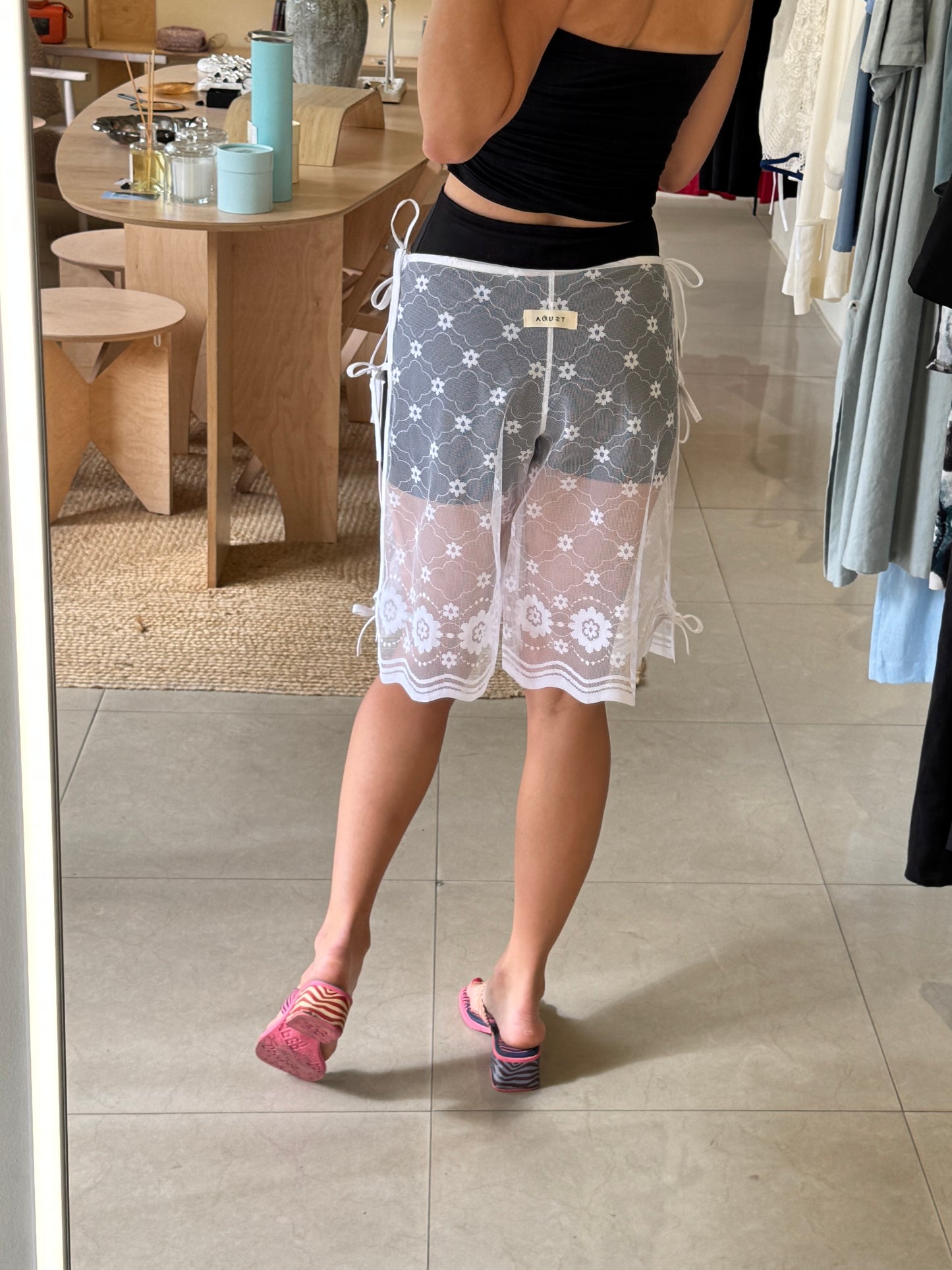 Vintage curtain bermuda shorts