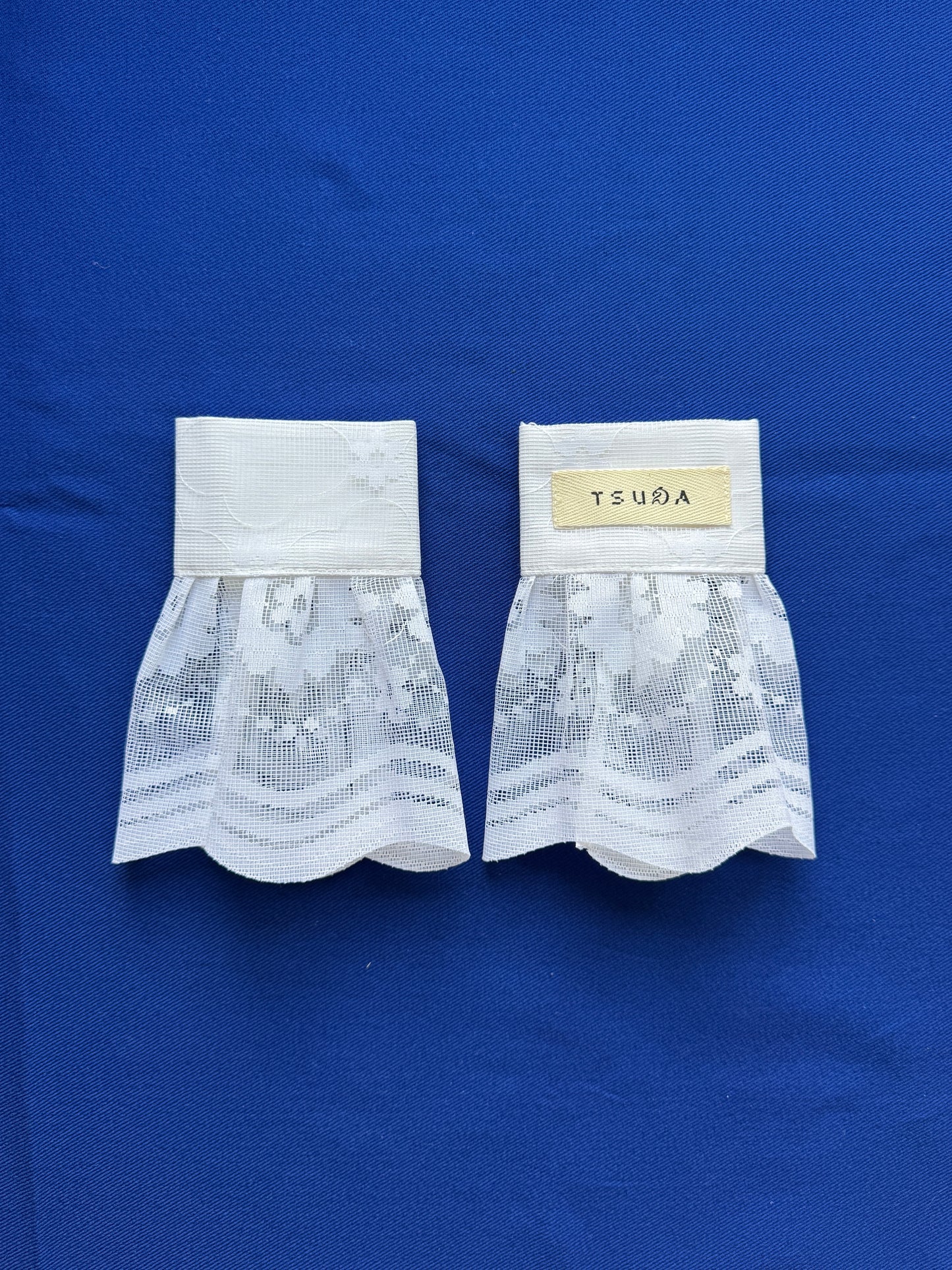 Curtain cuffs (pair)