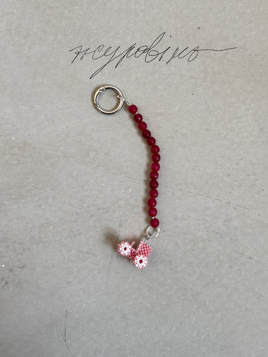Keychain with clasp and a tractor (cranberry)